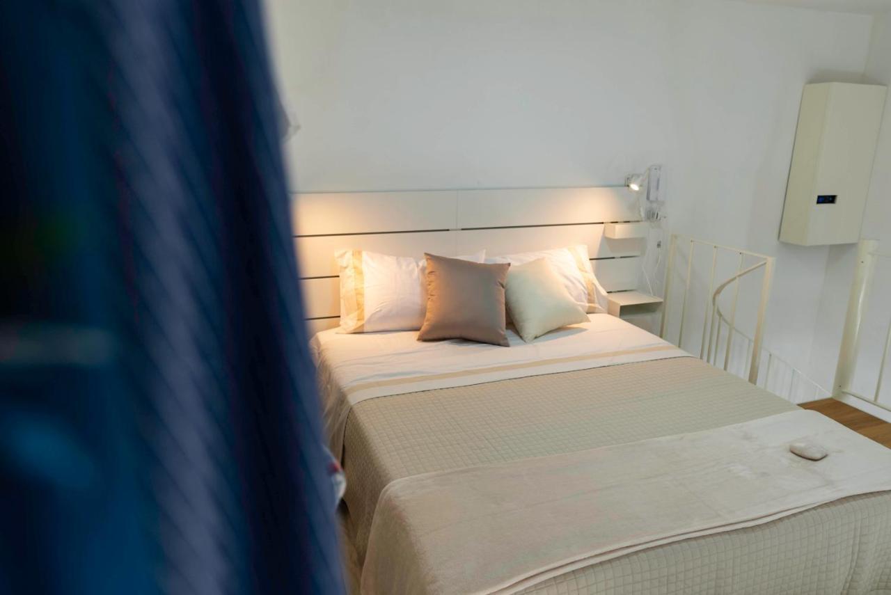 Caserta Centro Suite B&B Εξωτερικό φωτογραφία